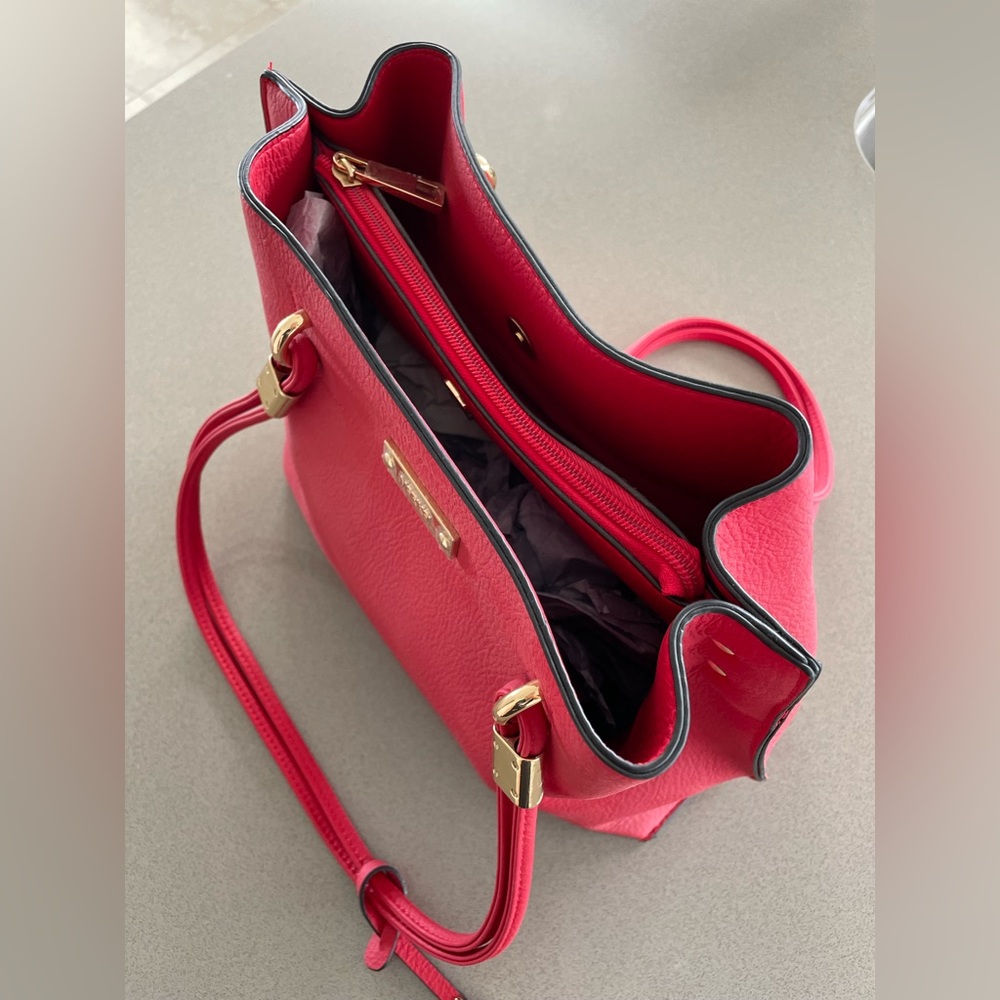 BRAND NEW MERIKAI Red Double Cord Strap Tote Bag - Picture 3 of 4